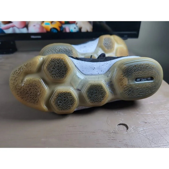 Nike LeBron 14 EP 'Chase Down' 852405-002 Kids Basketball Shoes SIZE 6.5Y - Picture 8 of 10